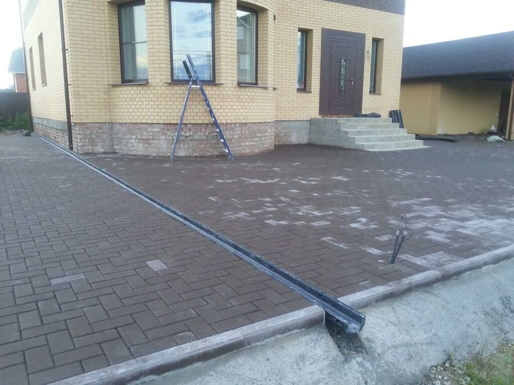 Укладка брусчатки